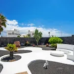 Perla Villa Playa Blanca