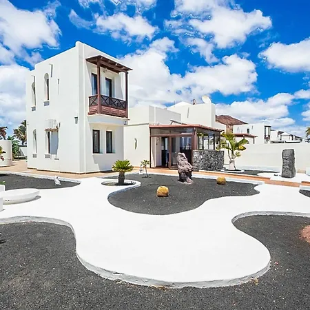 Perla Villa Playa Blanca